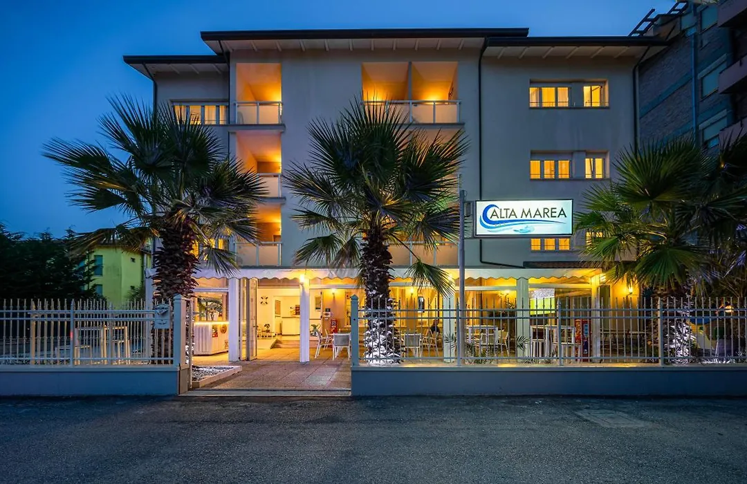 Hotel Altamarea Cesenatico-1